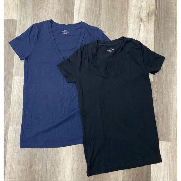 J. Crew Vintage Cotton Navy and Black V-Neck T-Shirts, Size Small (Lot of 2) - Picture 1 of 6